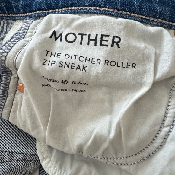 MOTHER Wide-Leg Jeans in Denim Blue - Picture 11 of 14